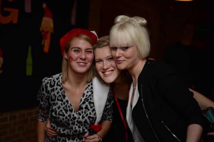 j-dag/20131101220140_90