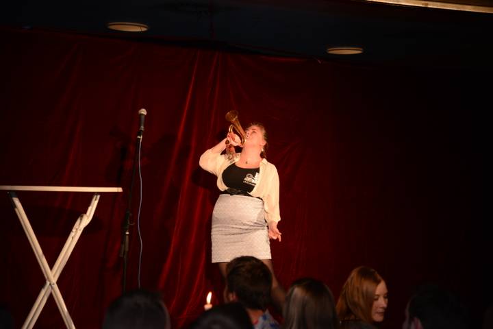 stand-up/20140411200716_30