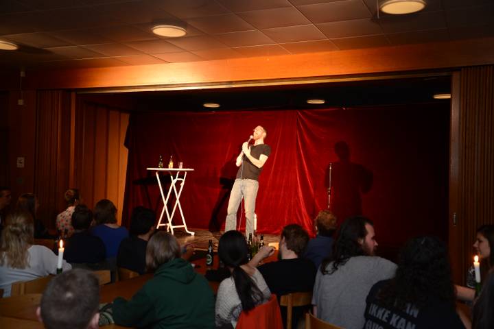 stand-up/20140411223855_70
