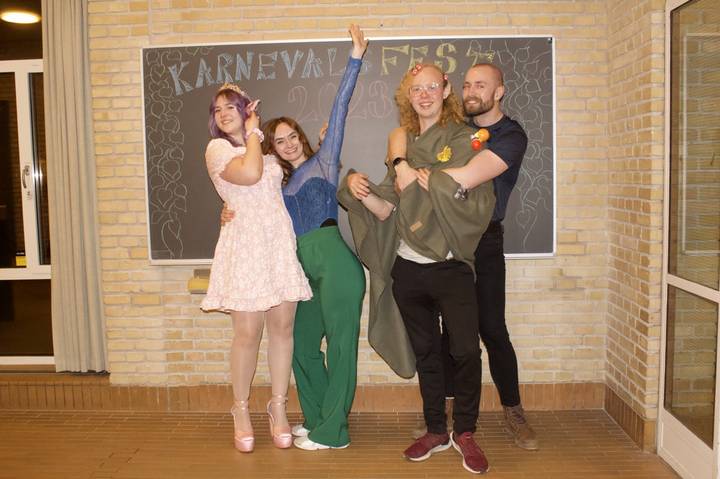 karnevalsfest/20230331204413_92