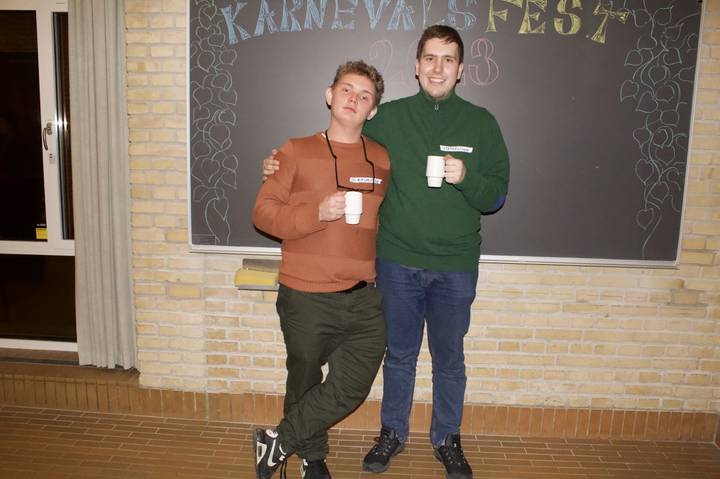 karnevalsfest/20230331215114_37