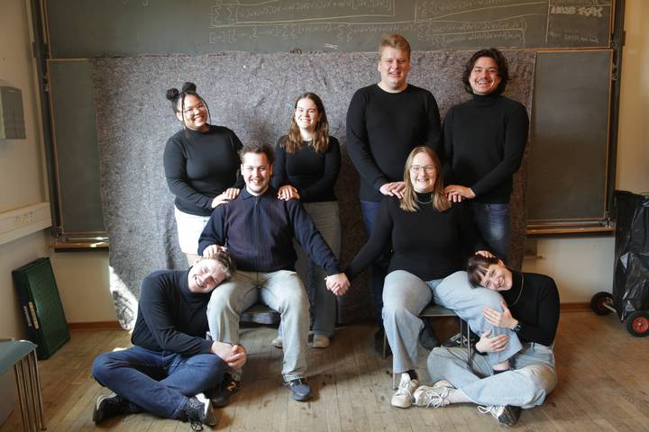 familiebilleder/20250323141841_34