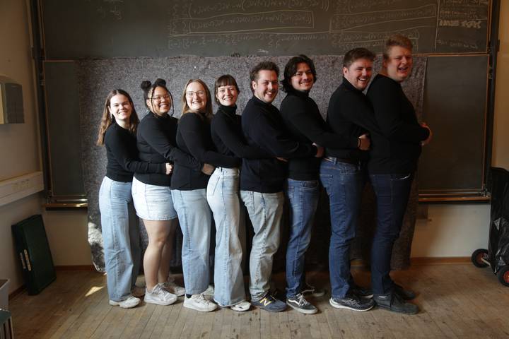 familiebilleder/20250323142054_34