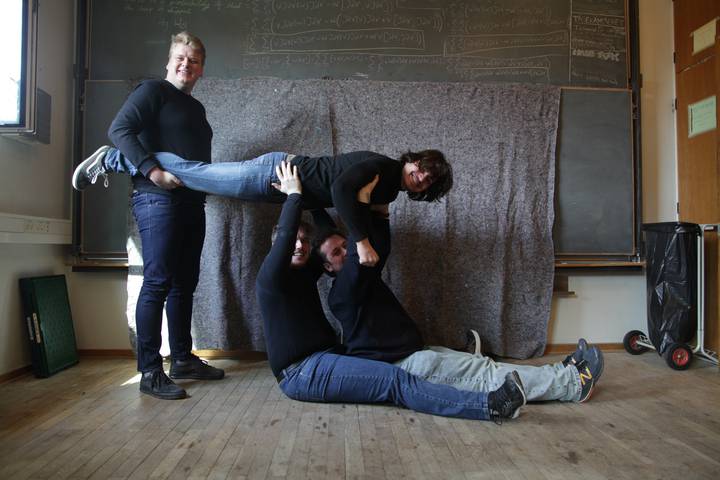 familiebilleder/20250323143145_01