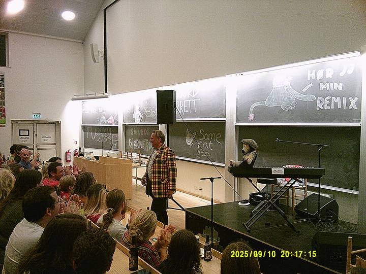 fjerde-foredrag/20250910201715_00