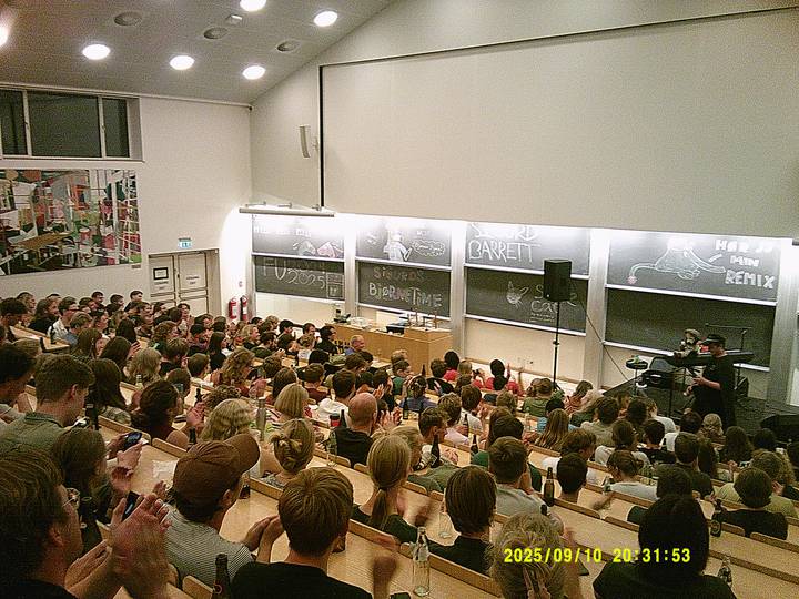 fjerde-foredrag/20250910203153_00