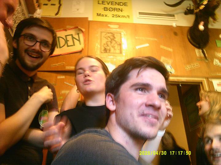 forarsreception/20250430171750_00