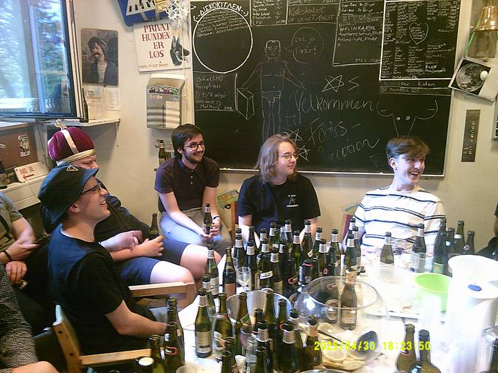 forarsreception/20250430182350_00