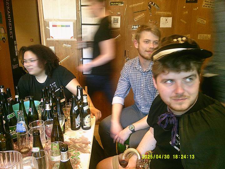 forarsreception/20250430182413_00