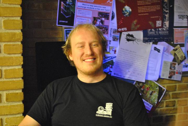 julerevy-fest/20241206233250_00