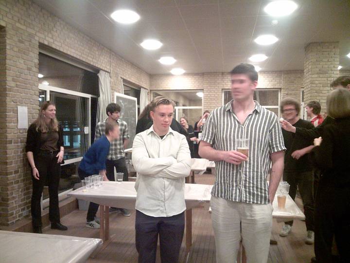 julerevy-fest/20241206202709_00