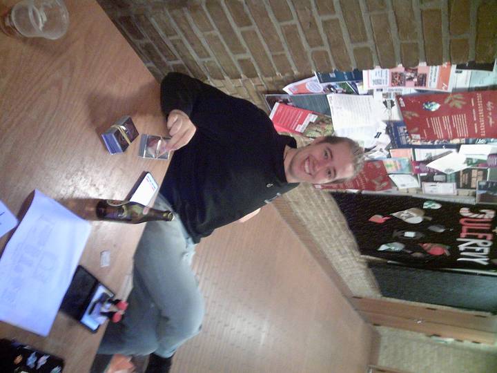 julerevy-fest/20241206211447_00