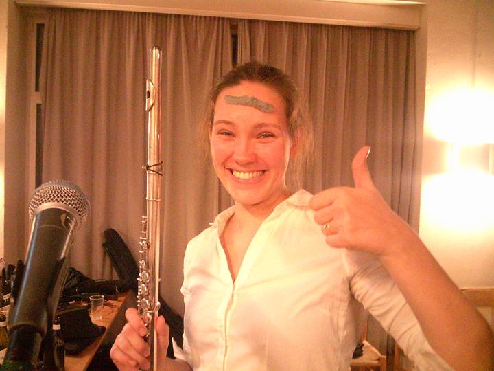 julerevy-fest/20241206215350_00