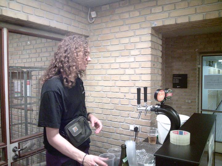 julerevy-fest/20241206180845_00