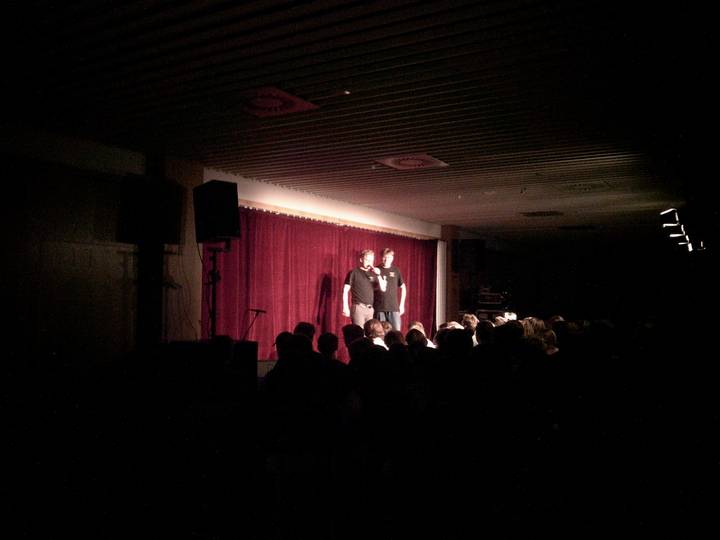 julerevy-fest/20241206181229_00