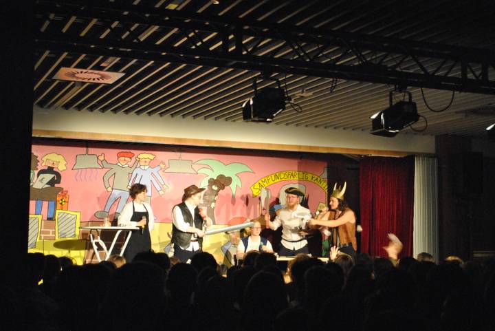 julerevy/20241206192642_00