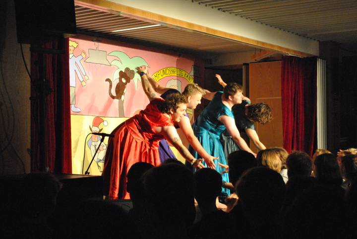 julerevy/20241206194833_50