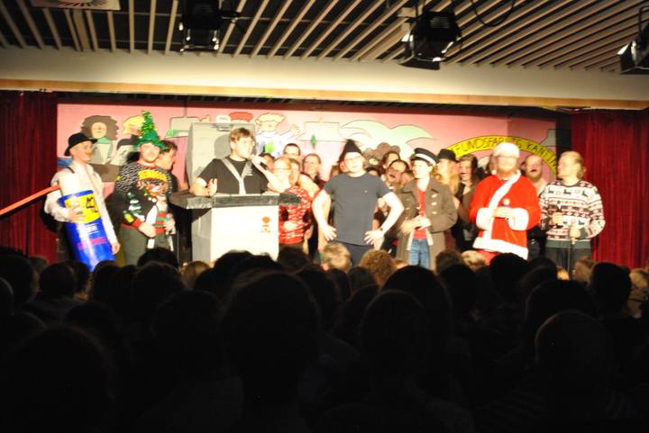 julerevy/20241206203704_50