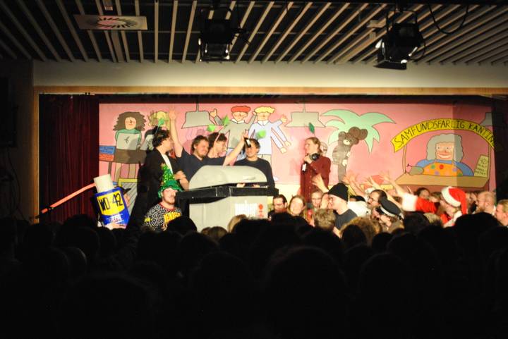 julerevy/20241206203758_50