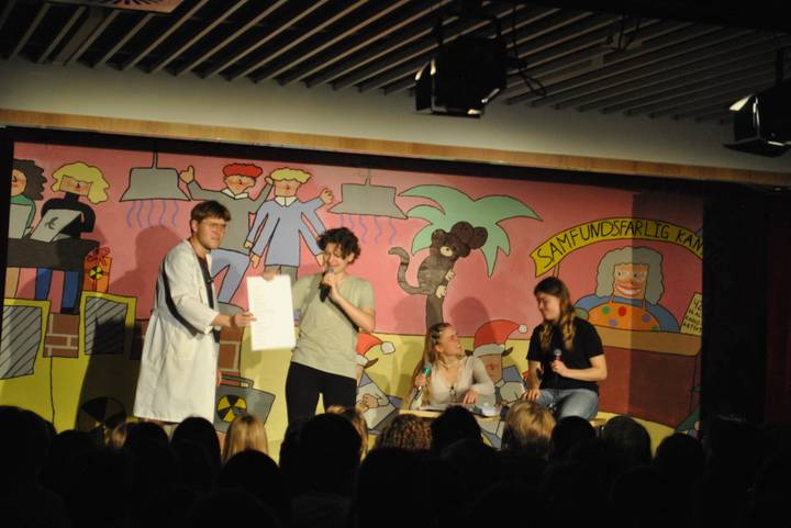 julerevy/20241206212253_00