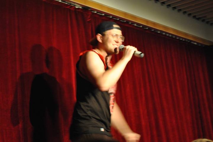 julerevy/20241206214938_50