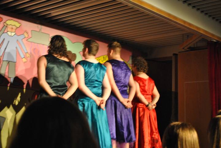 julerevy/20241206215258_00