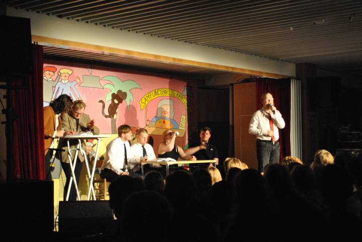 julerevy/20241206221735_50