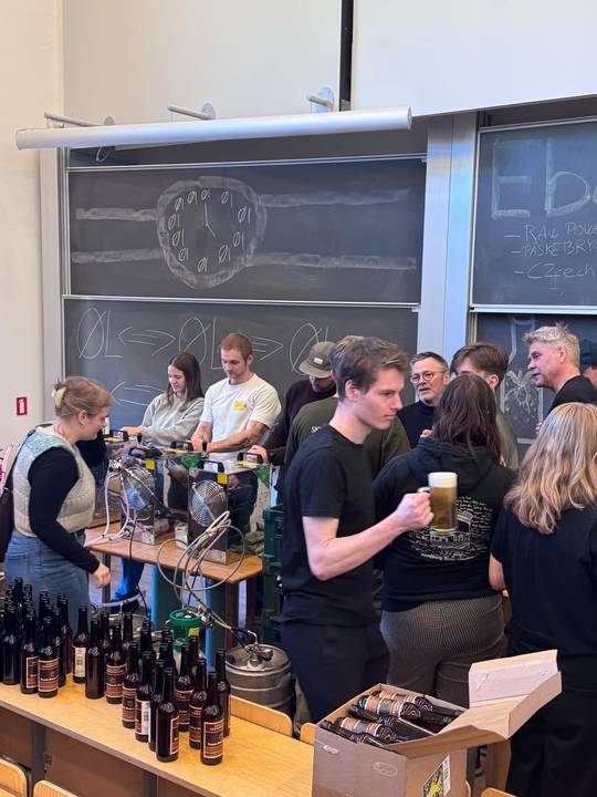 olsmagning-med-ebeltoft-gardbryggeri/att_g7tlpvrx5cahm60rdxnym-fyolvn3r3wzuxuffsupc