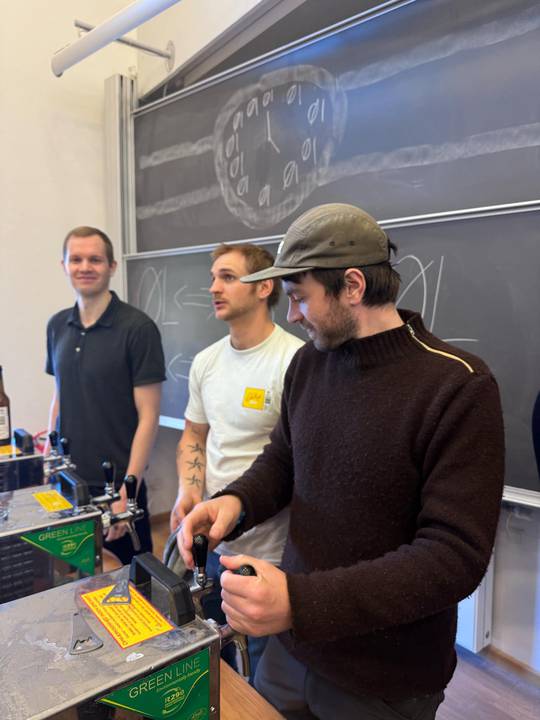 olsmagning-med-ebeltoft-gardbryggeri/attj1ox7slwznwyu1xdh8vzvsfhob8atedhjuj4dyrlfa0