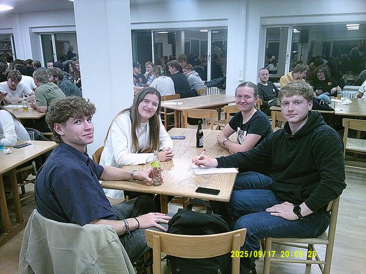 pubquiz/20250917200625_00