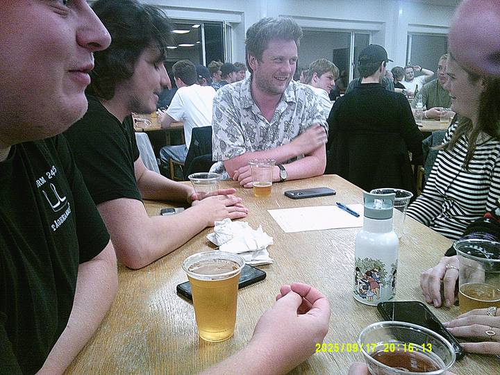 pubquiz/20250917201613_00