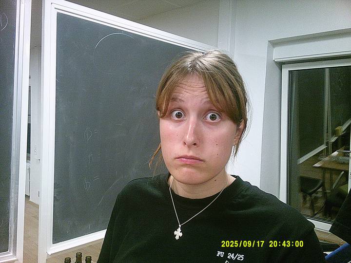 pubquiz/20250917204300_00