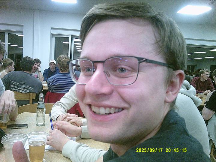 pubquiz/20250917204515_00