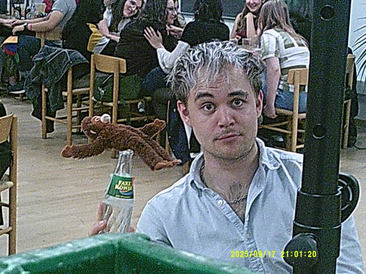 pubquiz/20250917210120_00