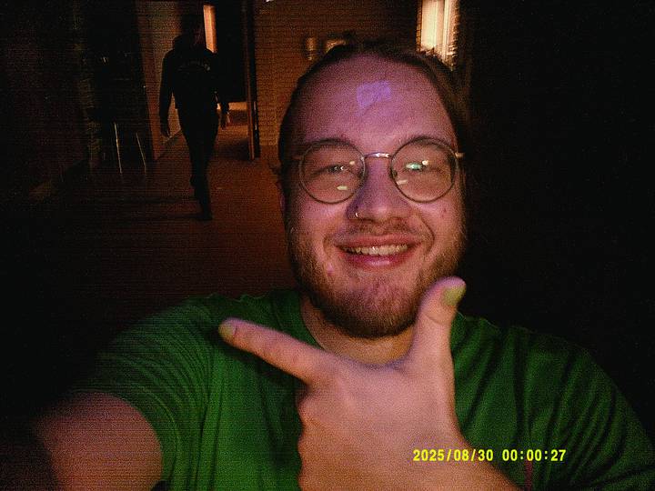 rushyg/20250830000027_00