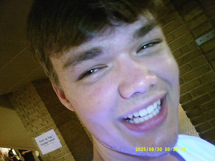 rushyg/20250830003015_00