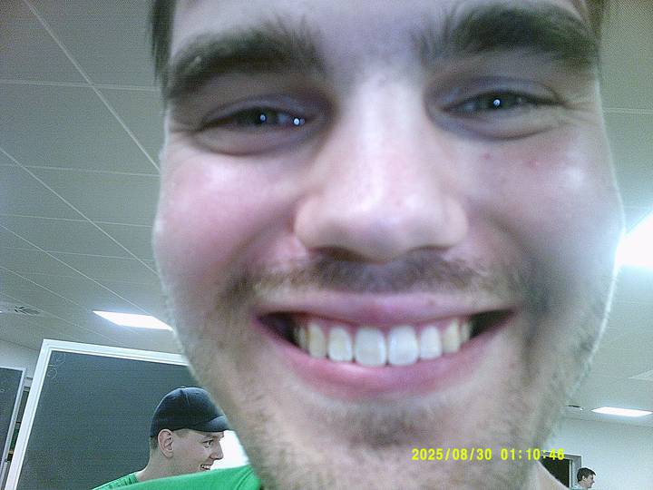 rushyg/20250830011046_00