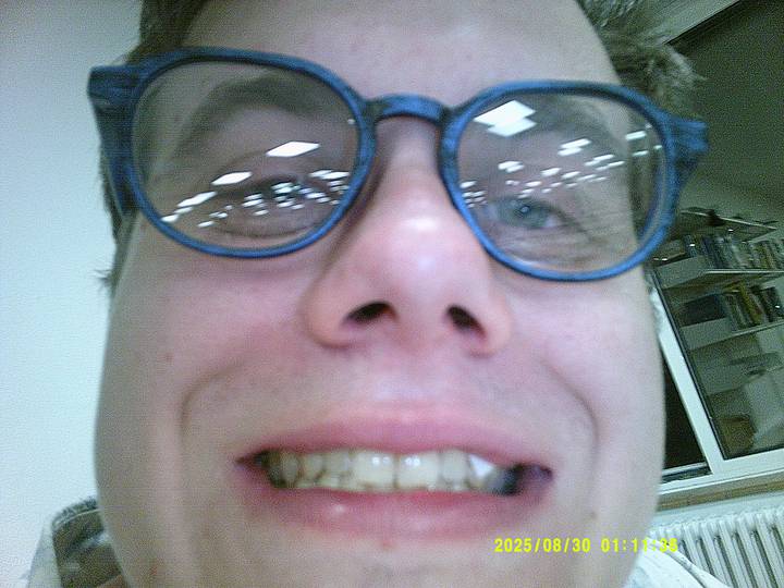 rushyg/20250830011136_00