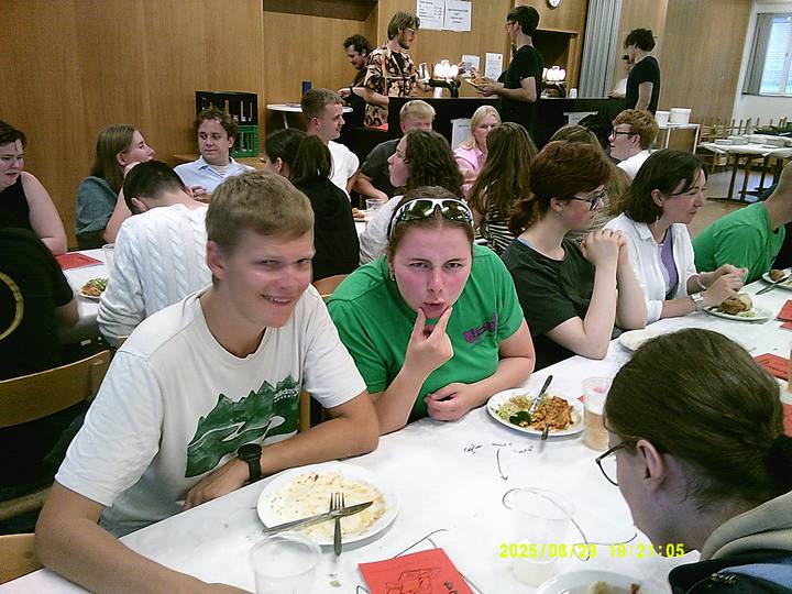 rushyg/20250829192105_00