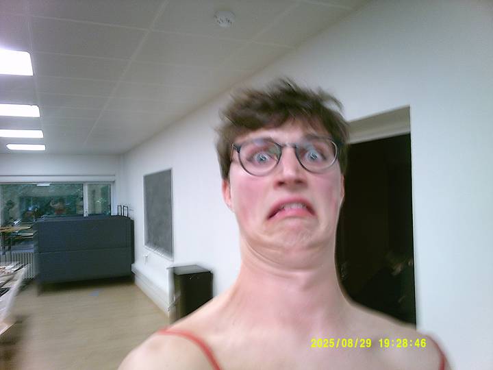 rushyg/20250829192846_00