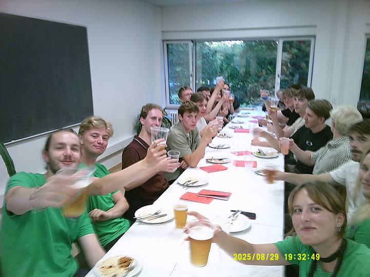 rushyg/20250829193249_00