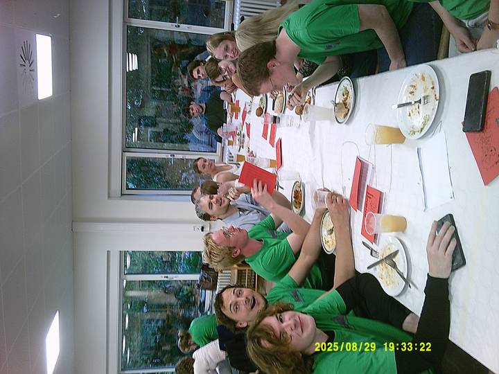 rushyg/20250829193322_00