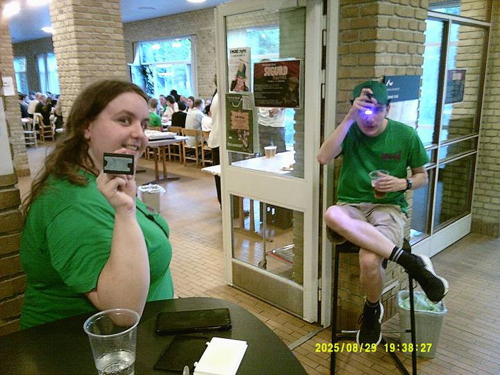 rushyg/20250829193827_00