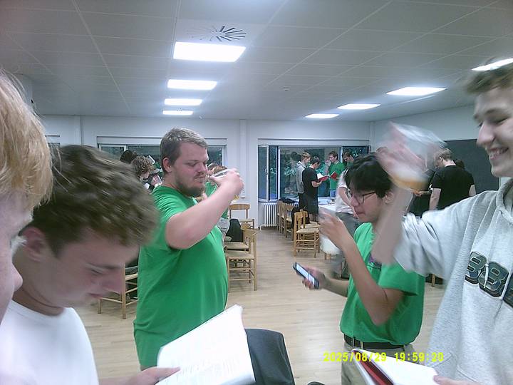 rushyg/20250829195920_00