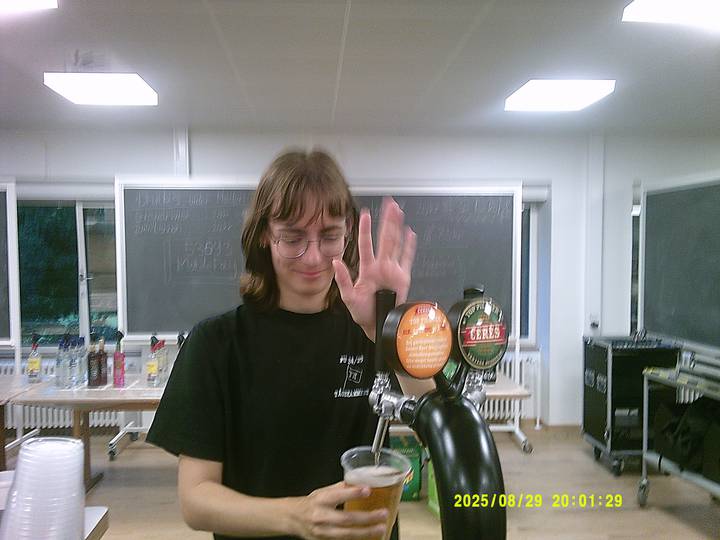 rushyg/20250829200129_00