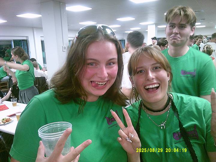 rushyg/20250829200419_00