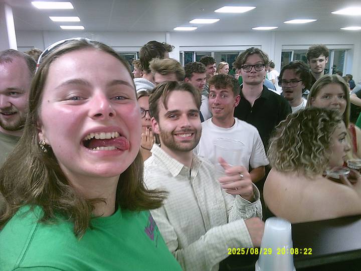 rushyg/20250829200822_00