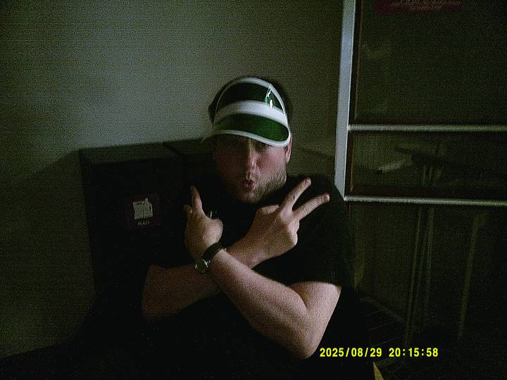 rushyg/20250829201558_00