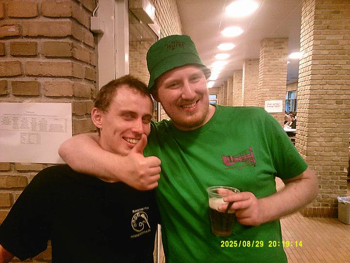 rushyg/20250829201914_00