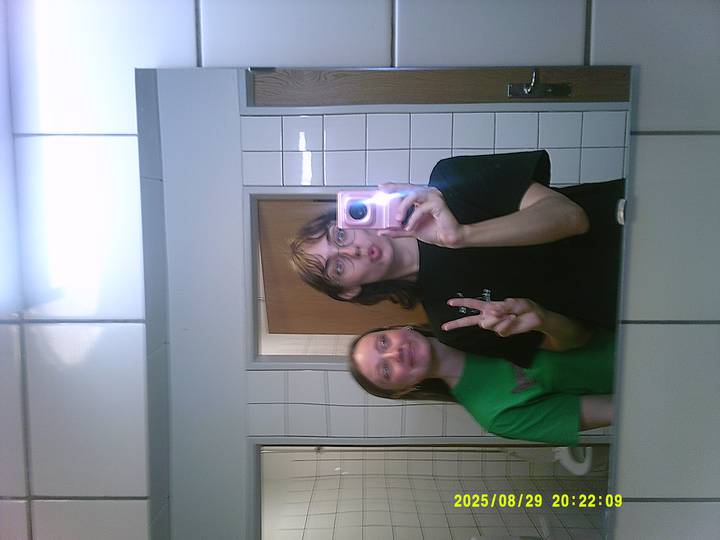 rushyg/20250829202209_00